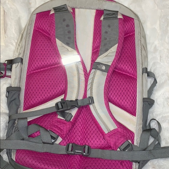 Northface backpack - Picture 2 of 4